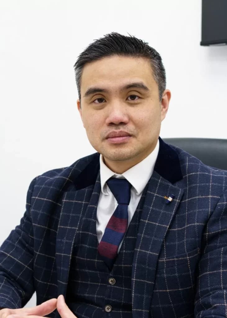 Professor Paul Lee